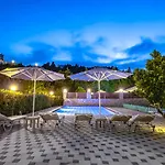Rafaela Hébergement de vacances *