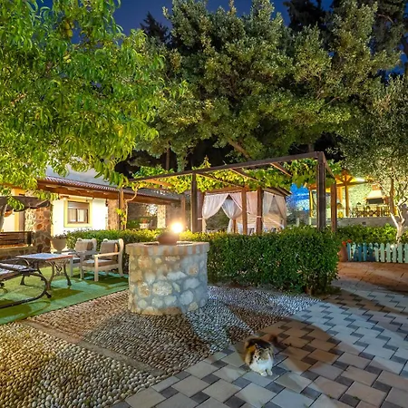 Rafaela * Koskinou (Rhodes)